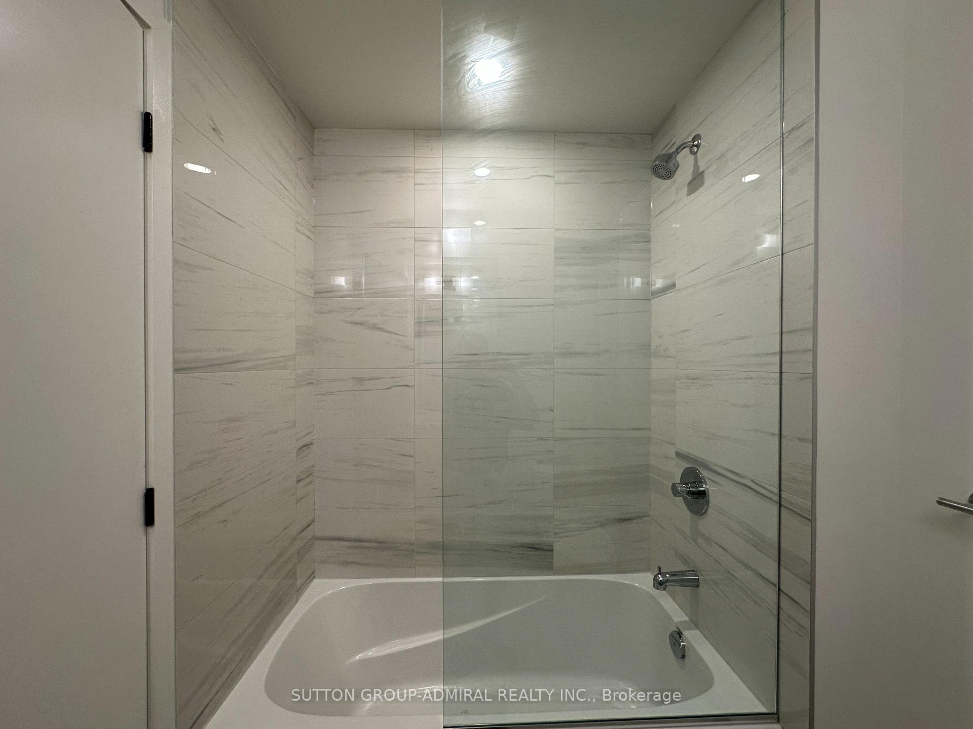 Photo 21 of Unit 5503, 8 Interchange Way, Vaughan, Vaughan Corporate Centre — HOMEH