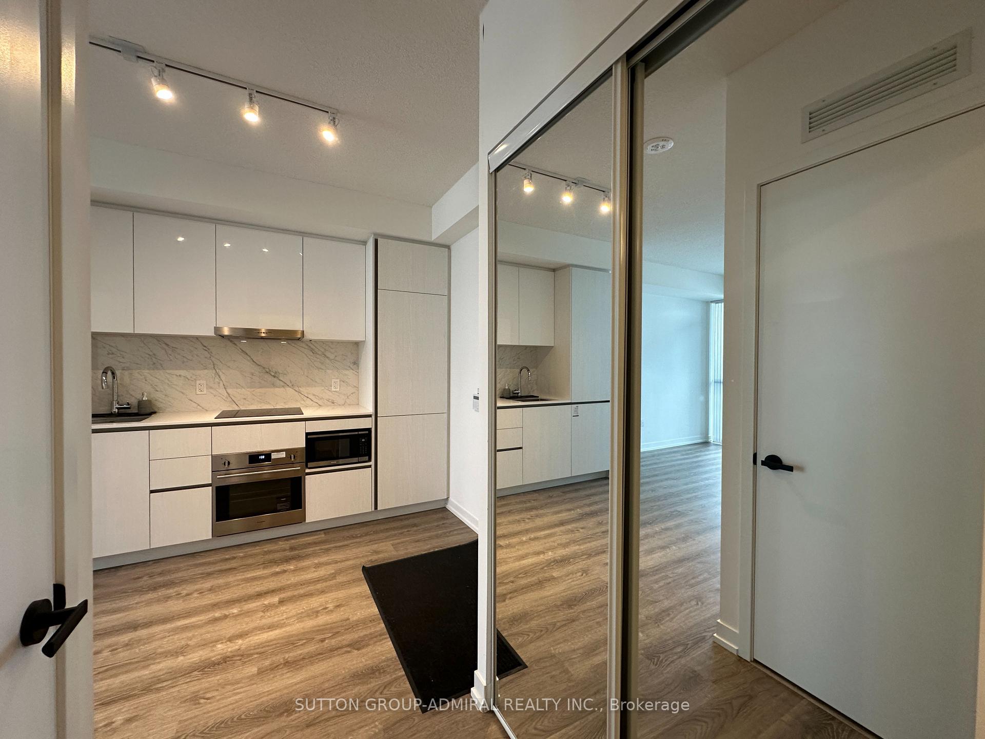 Photo 27 of Unit 5503, 8 Interchange Way, Vaughan, Vaughan Corporate Centre — HOMEH