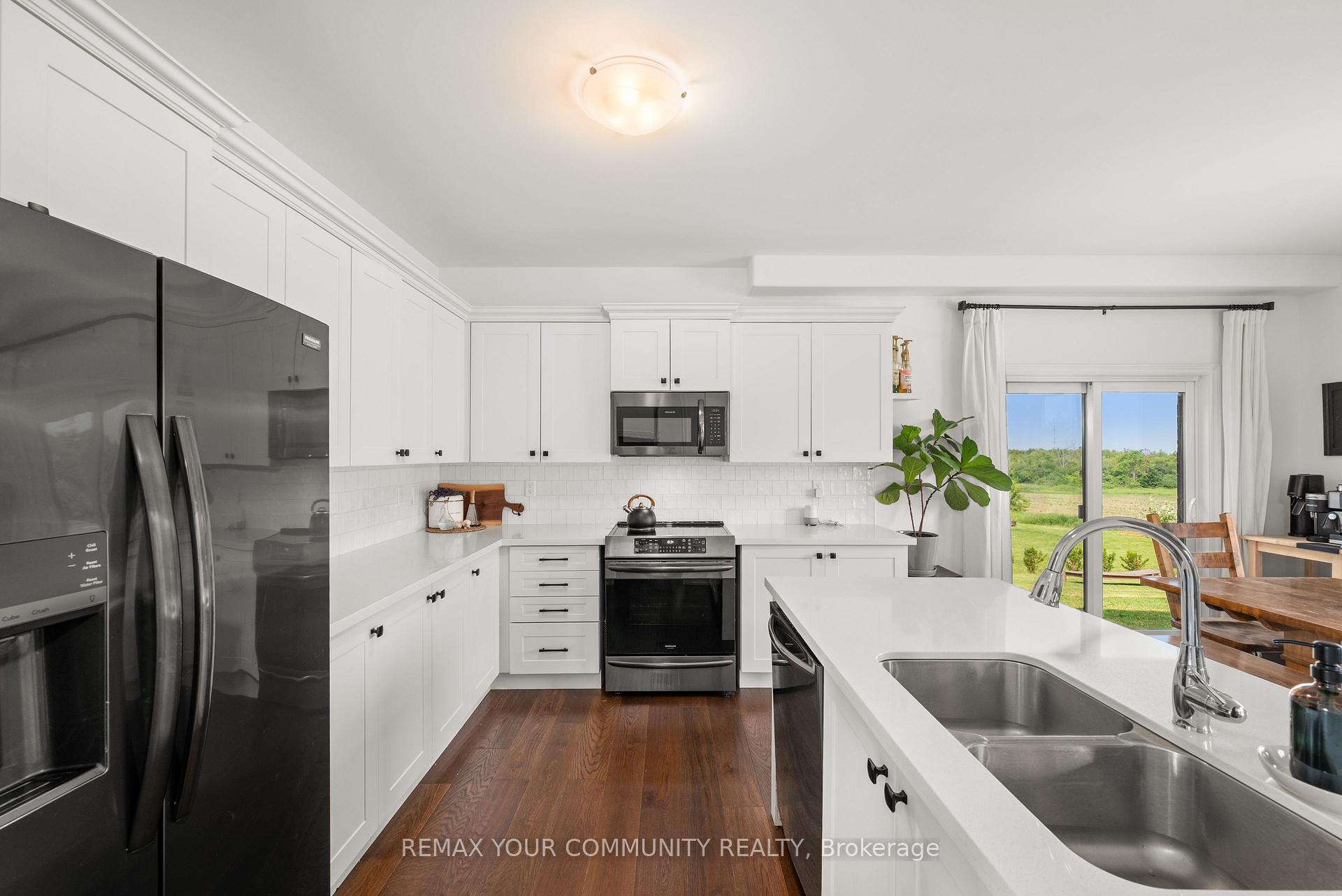 Photo 10 of 14 McCrae Crescent, Kawartha Lakes, Woodville — HOMEH