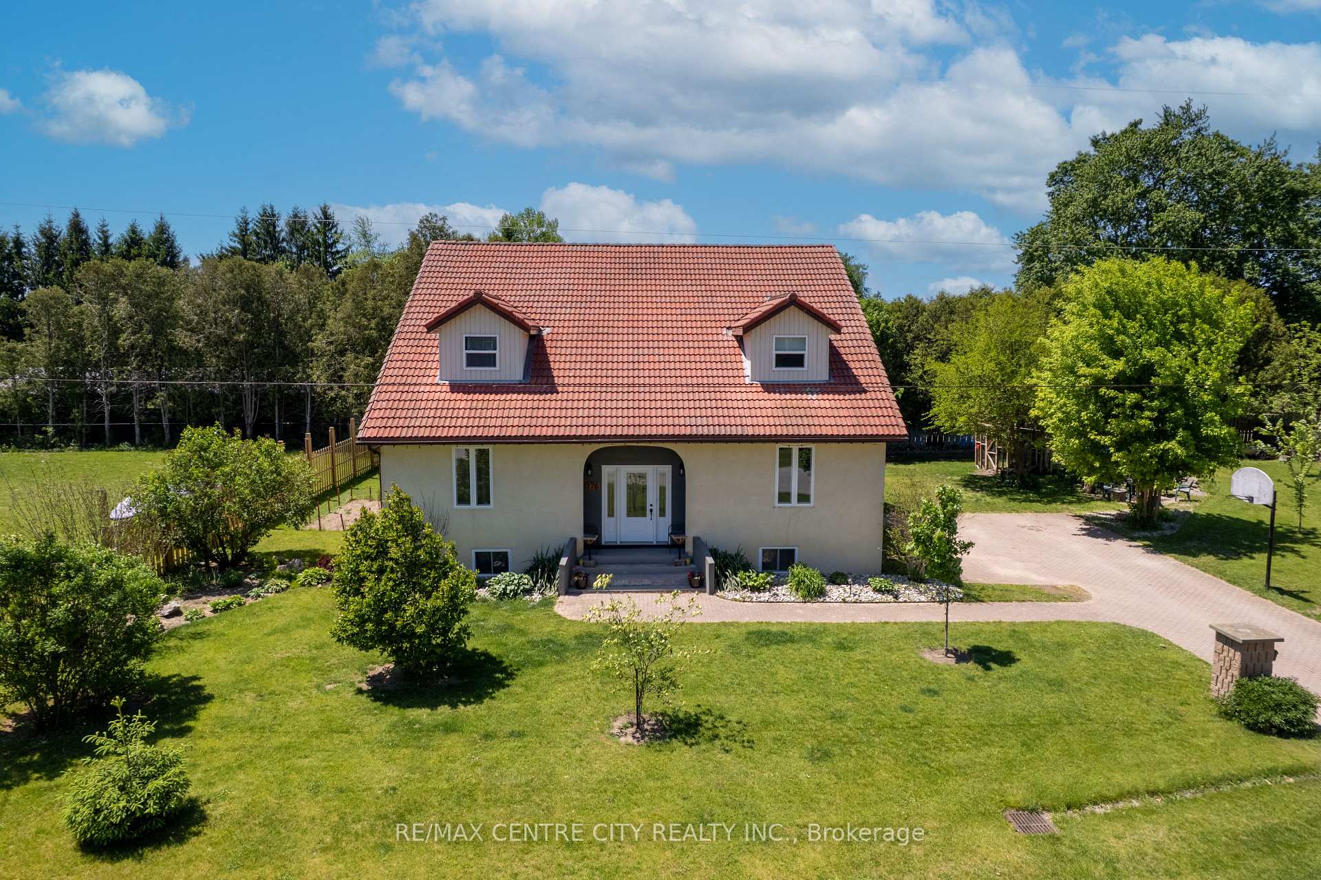 Photo of 176 Eastman Avenue
