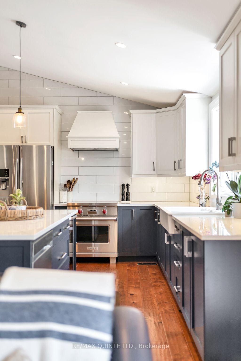 Photo 9 of 14 Eastern Avenue, Prince Edward County, Ameliasburg Ward — HOMEH