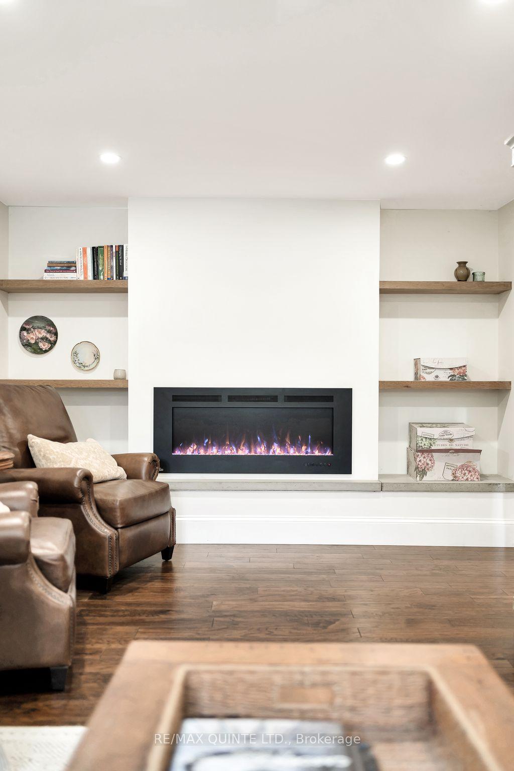Photo 27 of 14 Eastern Avenue, Prince Edward County, Ameliasburg Ward — HOMEH