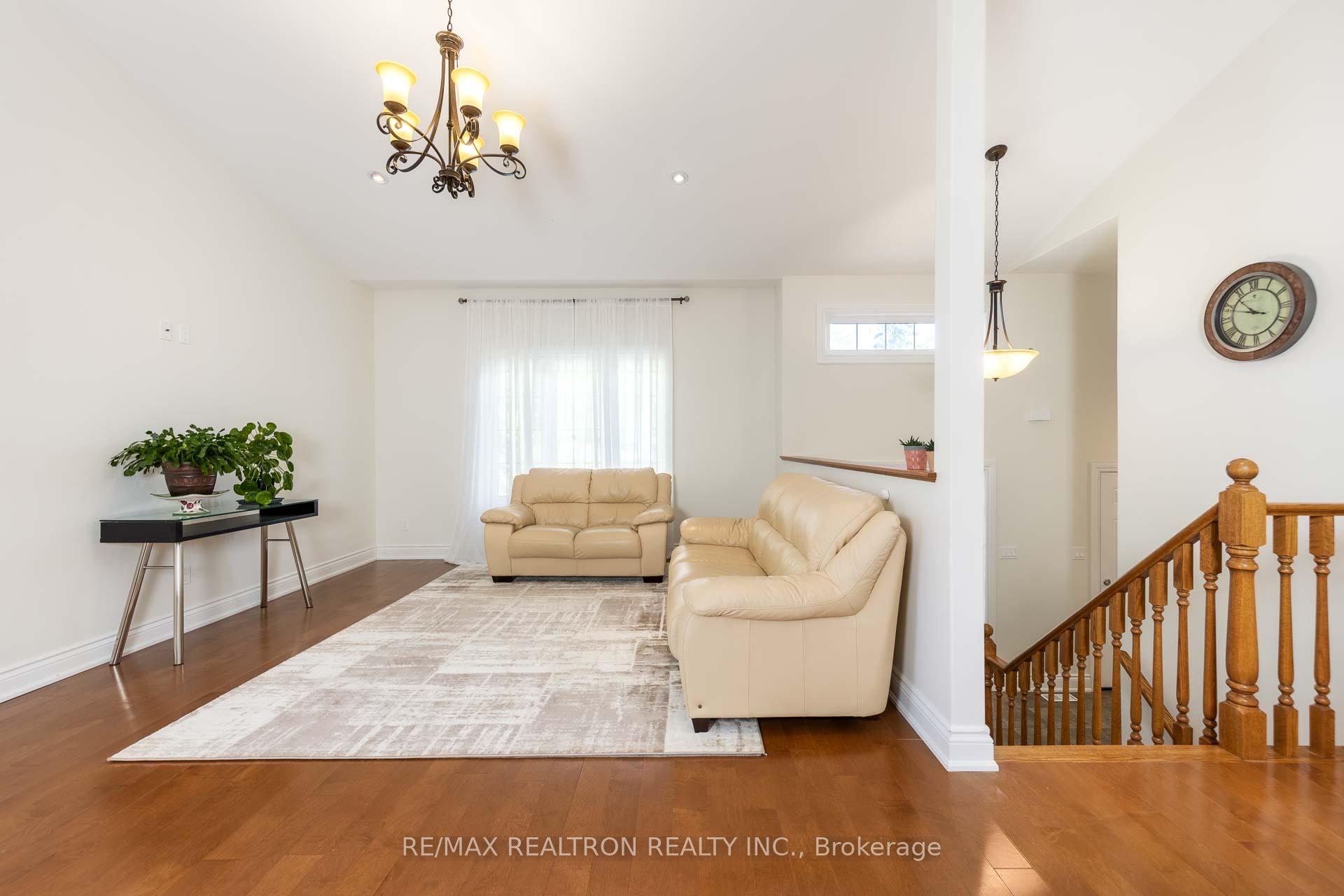 Photo 8 of 157B Silas Boulevard, Georgina, Keswick North — HOMEH