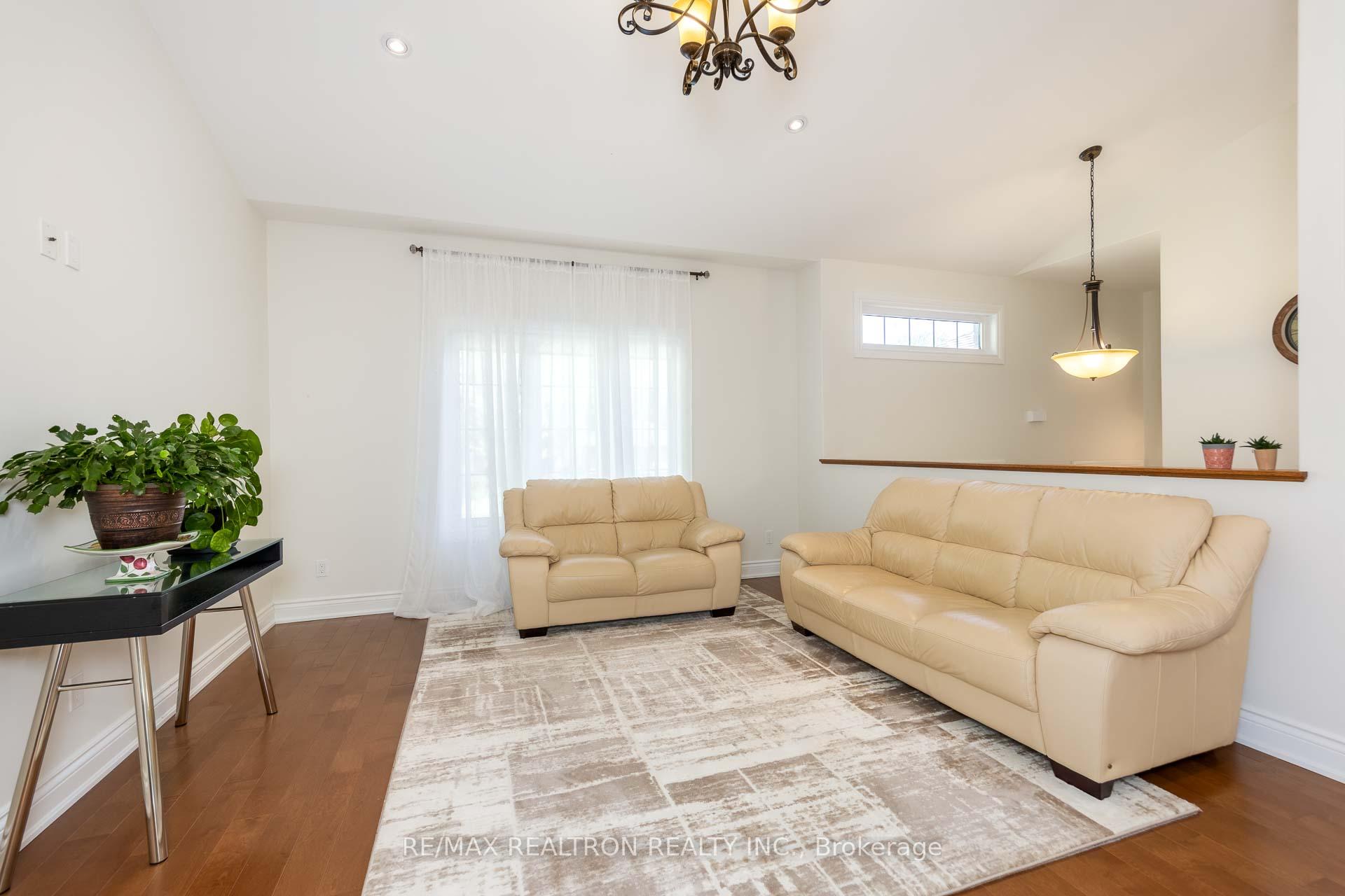 Photo 9 of 157B Silas Boulevard, Georgina, Keswick North — HOMEH