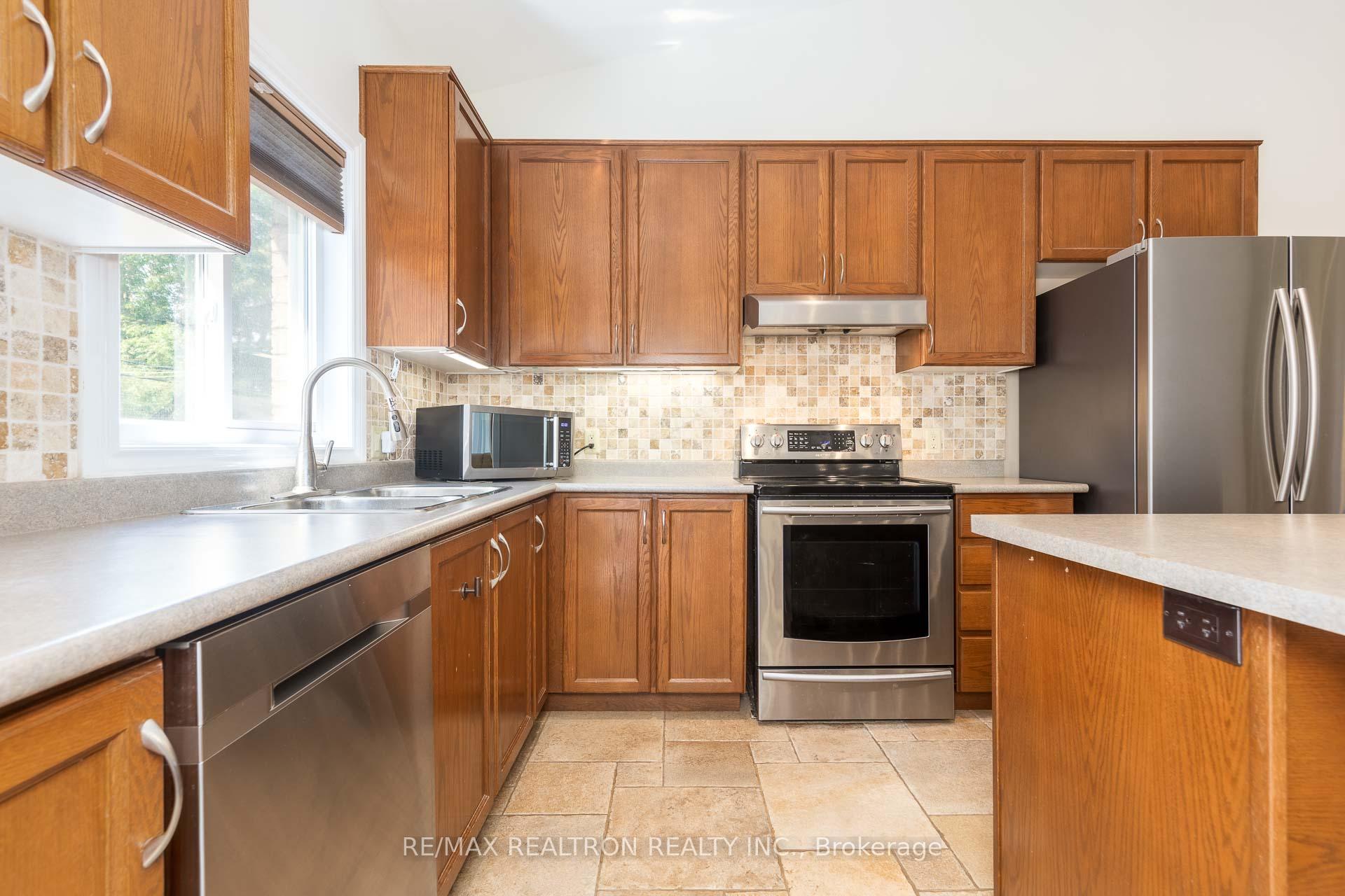 Photo 16 of 157B Silas Boulevard, Georgina, Keswick North — HOMEH