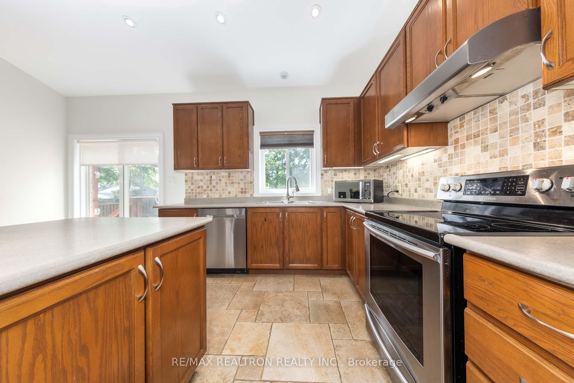 Photo 19 of 157B Silas Boulevard, Georgina, Keswick North — HOMEH