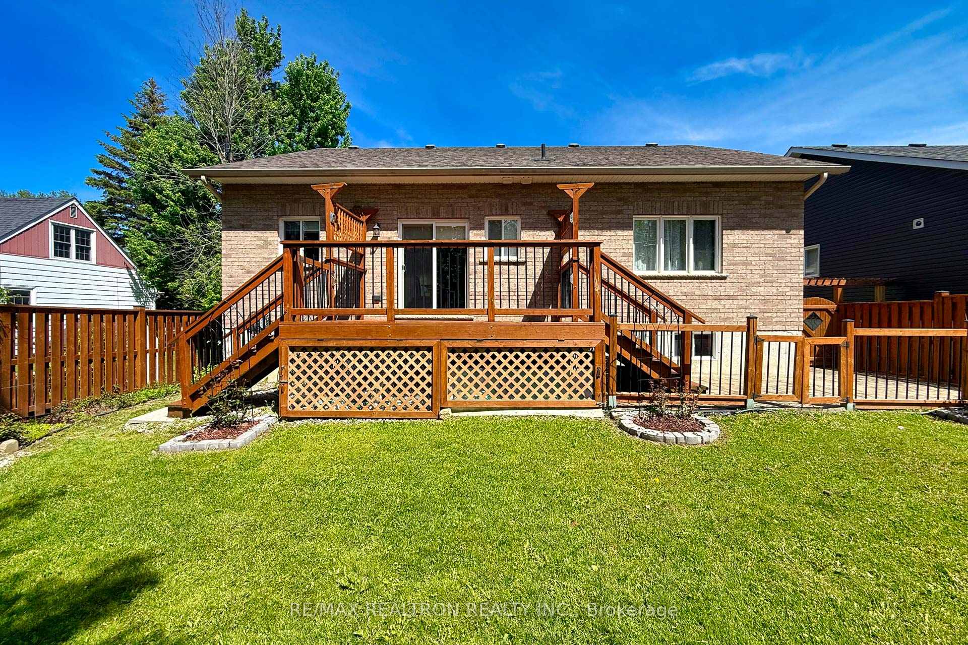Photo 42 of 157B Silas Boulevard, Georgina, Keswick North — HOMEH