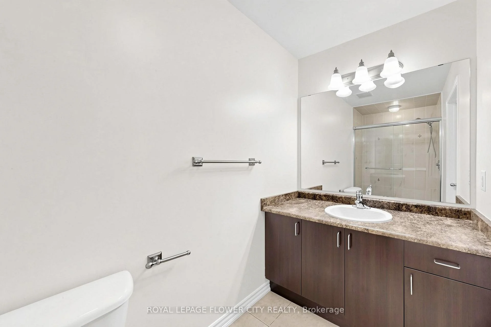 Photo 35 of Unit 154, 46 Soccavo Crescent, Brampton, Bram West — HOMEH