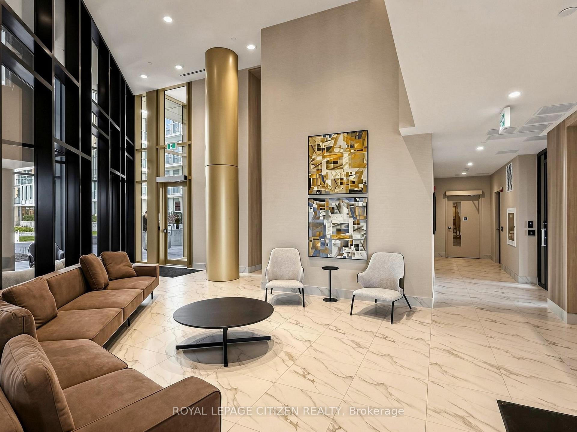 Photo 3 of Unit 814, 1005 Dundas Street E, Oakville, Joshua Meadows — HOMEH