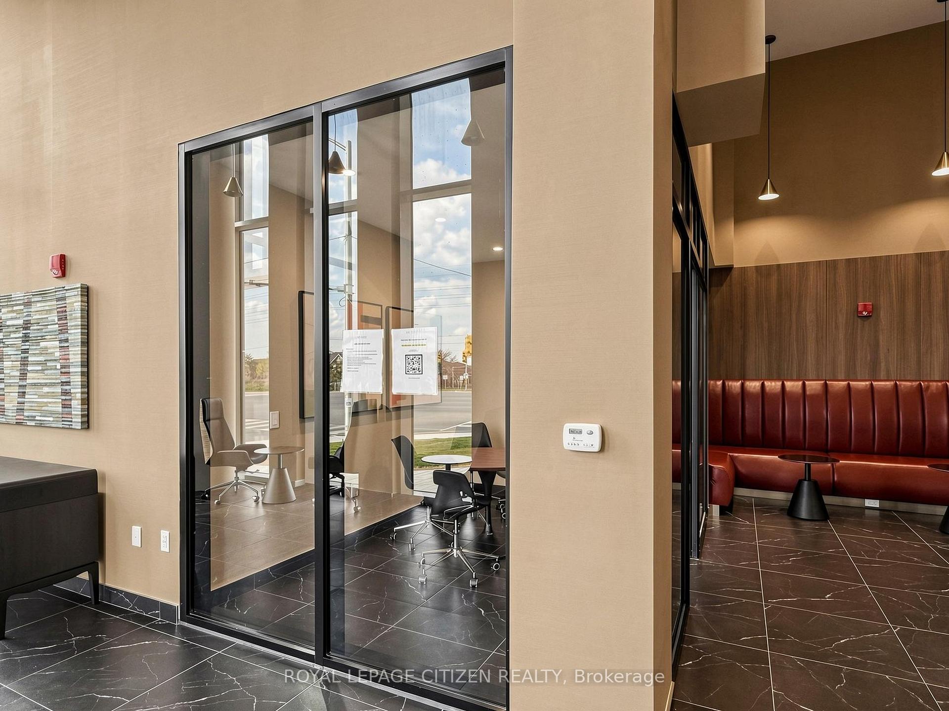 Photo 6 of Unit 814, 1005 Dundas Street E, Oakville, Joshua Meadows — HOMEH