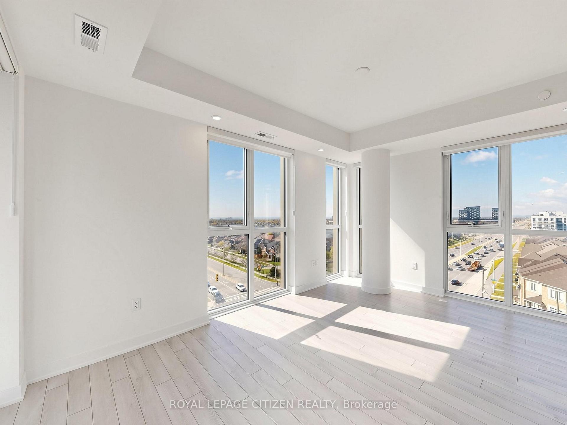 Photo 9 of Unit 814, 1005 Dundas Street E, Oakville, Joshua Meadows — HOMEH