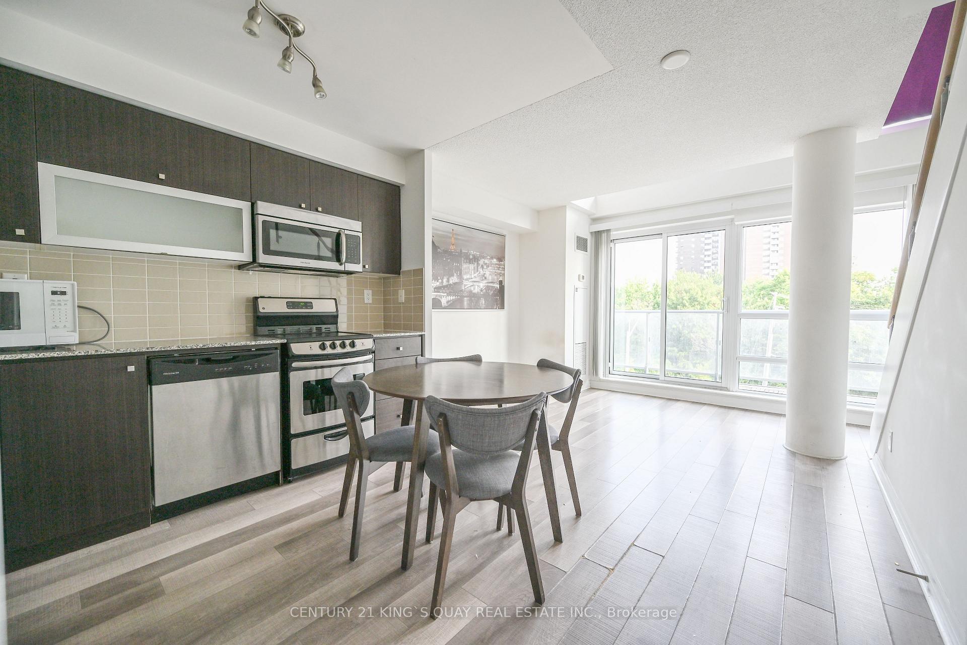 Photo of Unit 312, 2015 Sheppard Avenue E