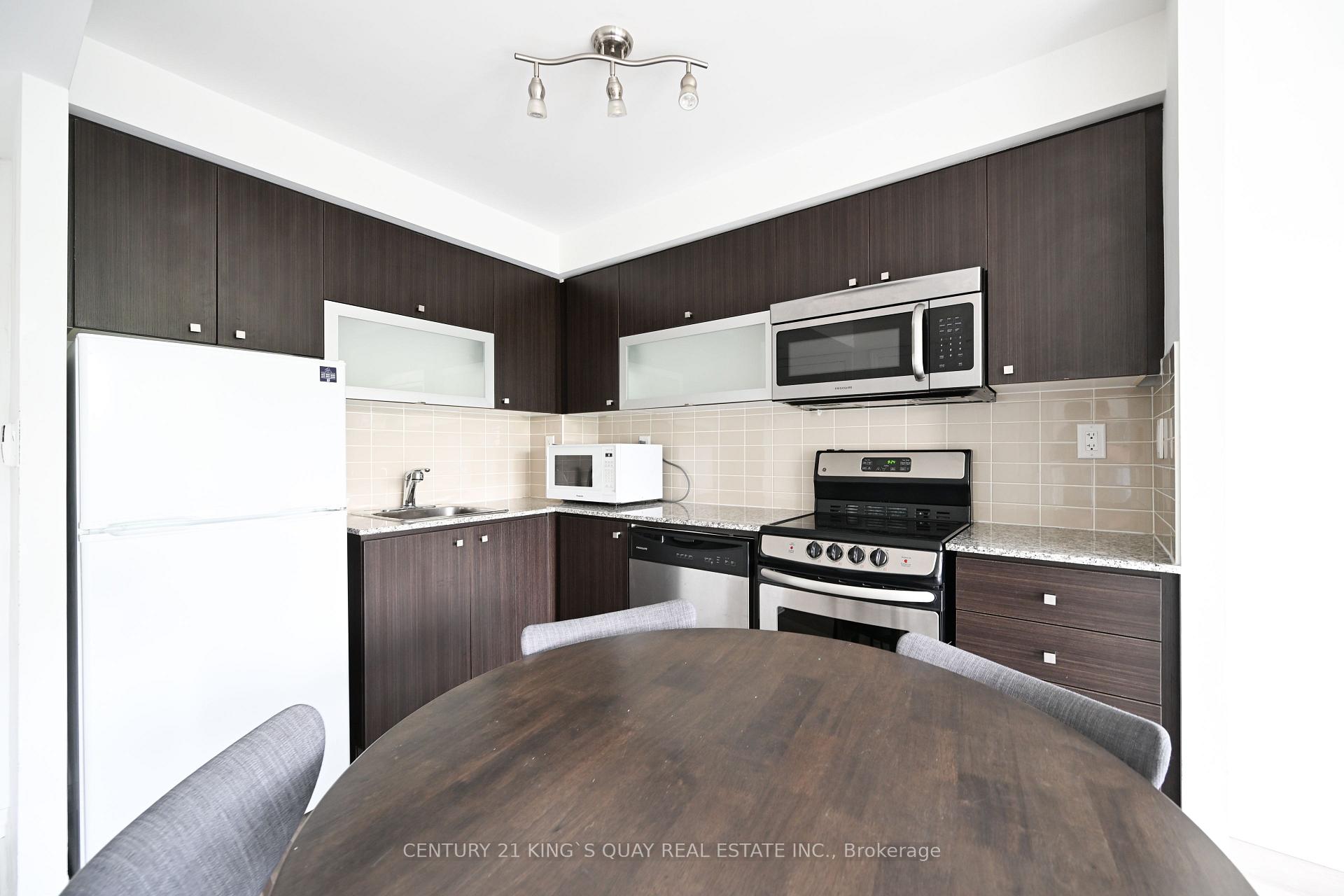Photo 2 of Unit 312, 2015 Sheppard Avenue E, North York, Henry Farm — HOMEH