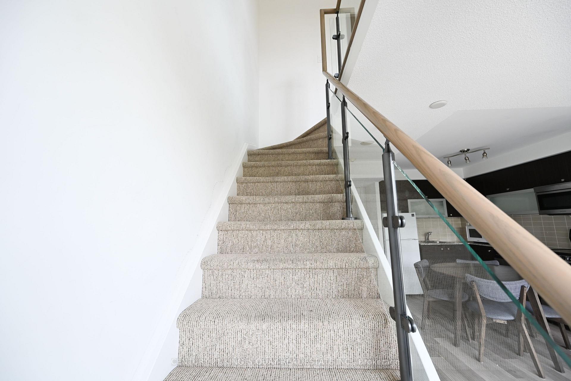 Photo 5 of Unit 312, 2015 Sheppard Avenue E, North York, Henry Farm — HOMEH