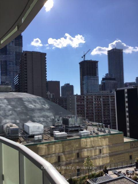 Photo of Unit 1108, 403 Church Street
