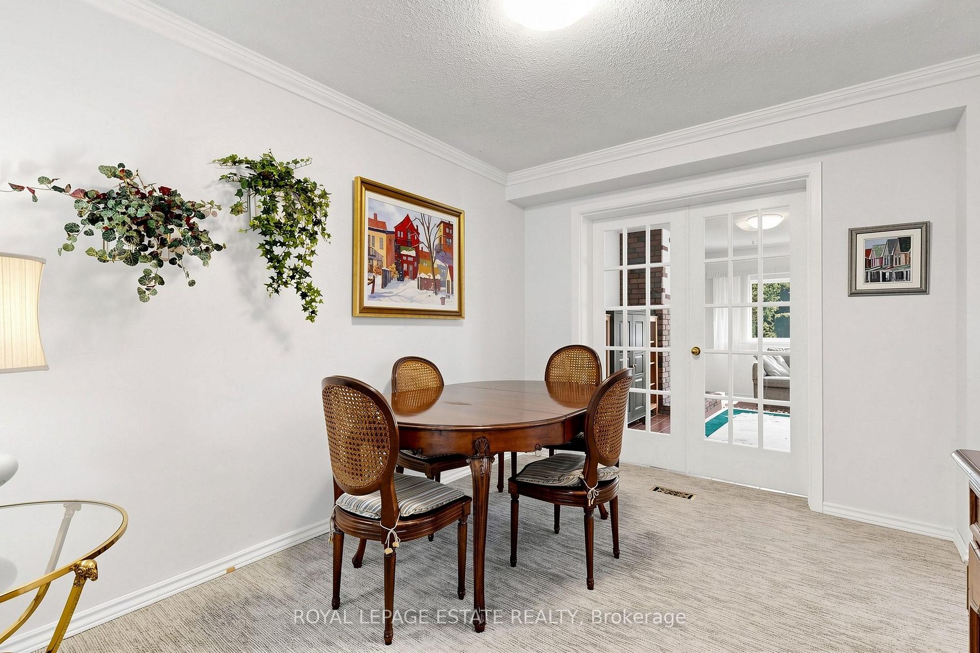 Photo 10 of 7 Longhope Place, North York, Don Valley Village — HOMEH