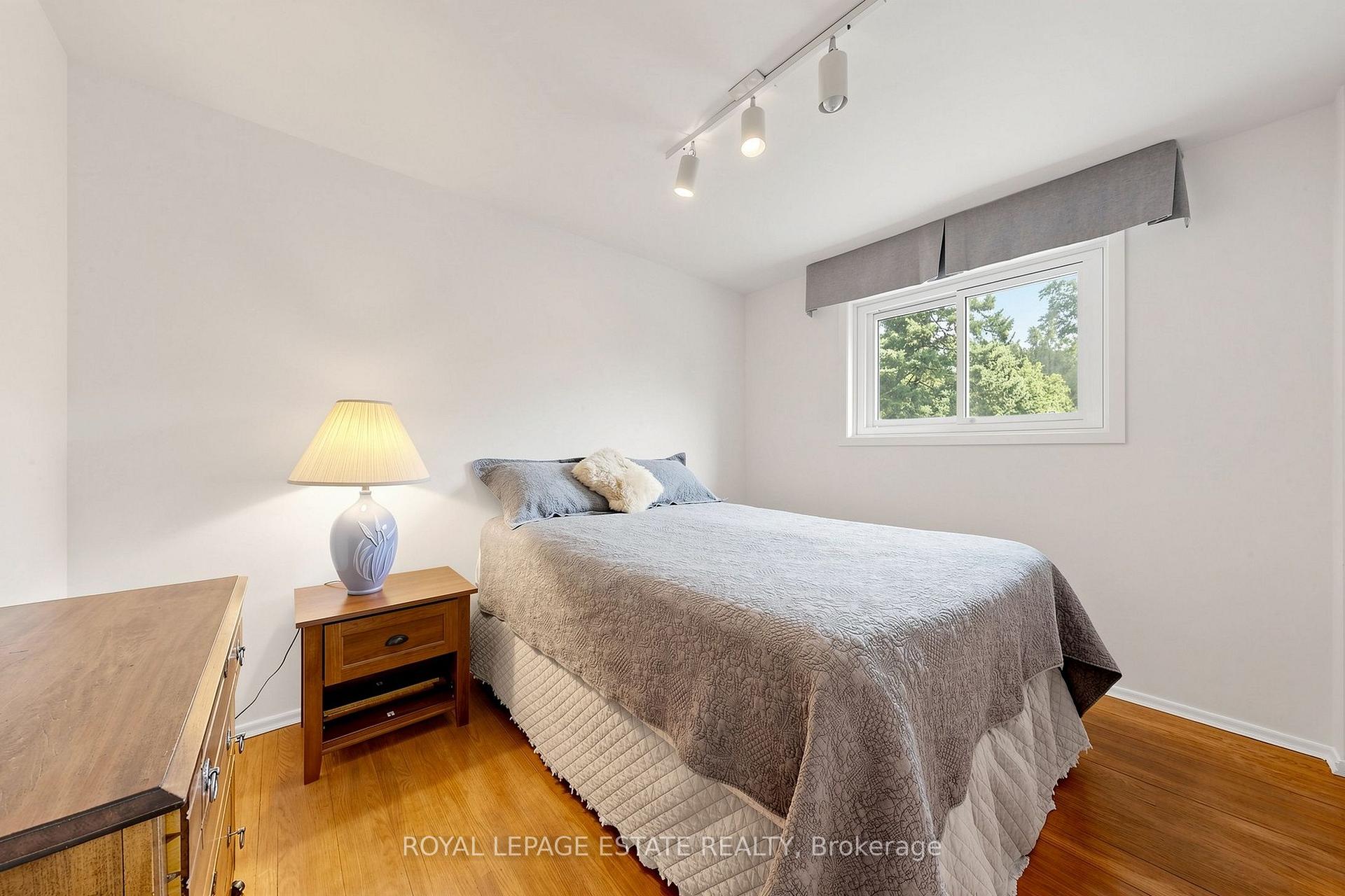 Photo 36 of 7 Longhope Place, North York, Don Valley Village — HOMEH