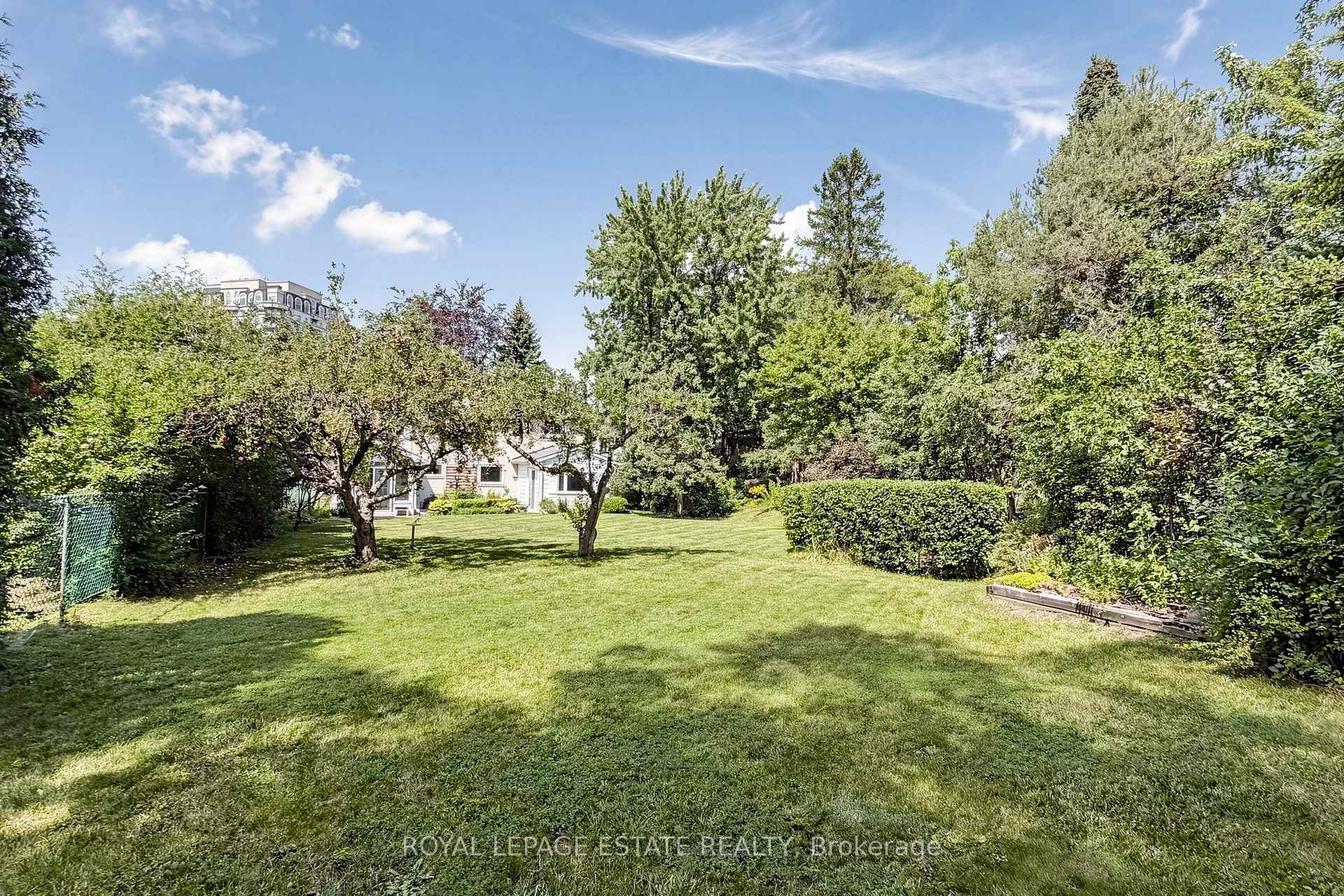 Photo 51 of 7 Longhope Place, North York, Don Valley Village — HOMEH