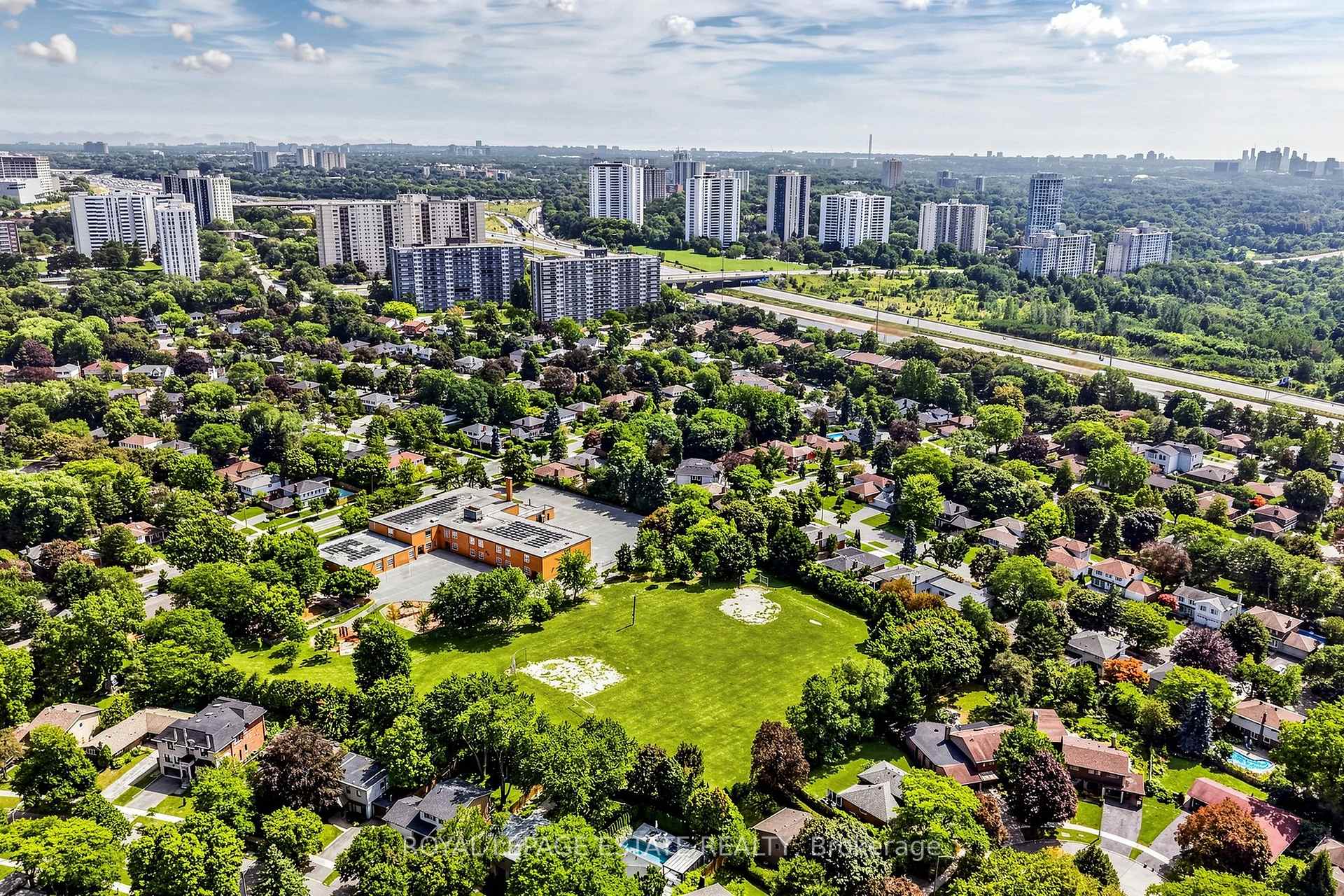 Photo 64 of 7 Longhope Place, North York, Don Valley Village — HOMEH