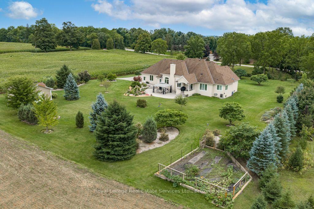Photo 5 of 365 Robinson Road, Brant, Burford — HOMEH