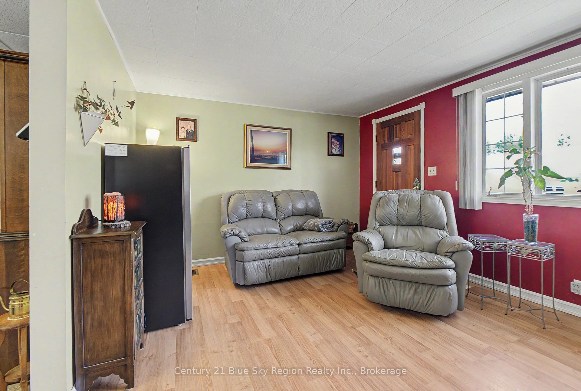 Photo 12 of 383 Angus Street, North Bay, Widdifield — HOMEH