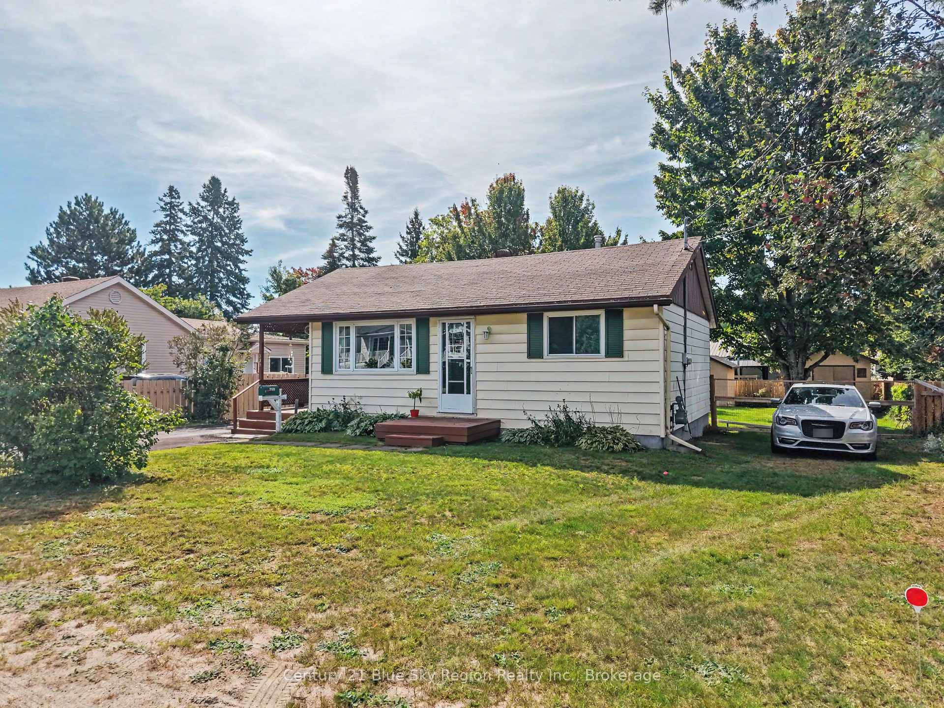 Photo 21 of 383 Angus Street, North Bay, Widdifield — HOMEH