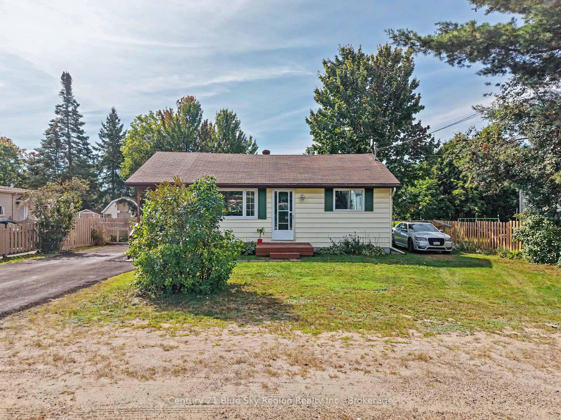 Photo 35 of 383 Angus Street, North Bay, Widdifield — HOMEH