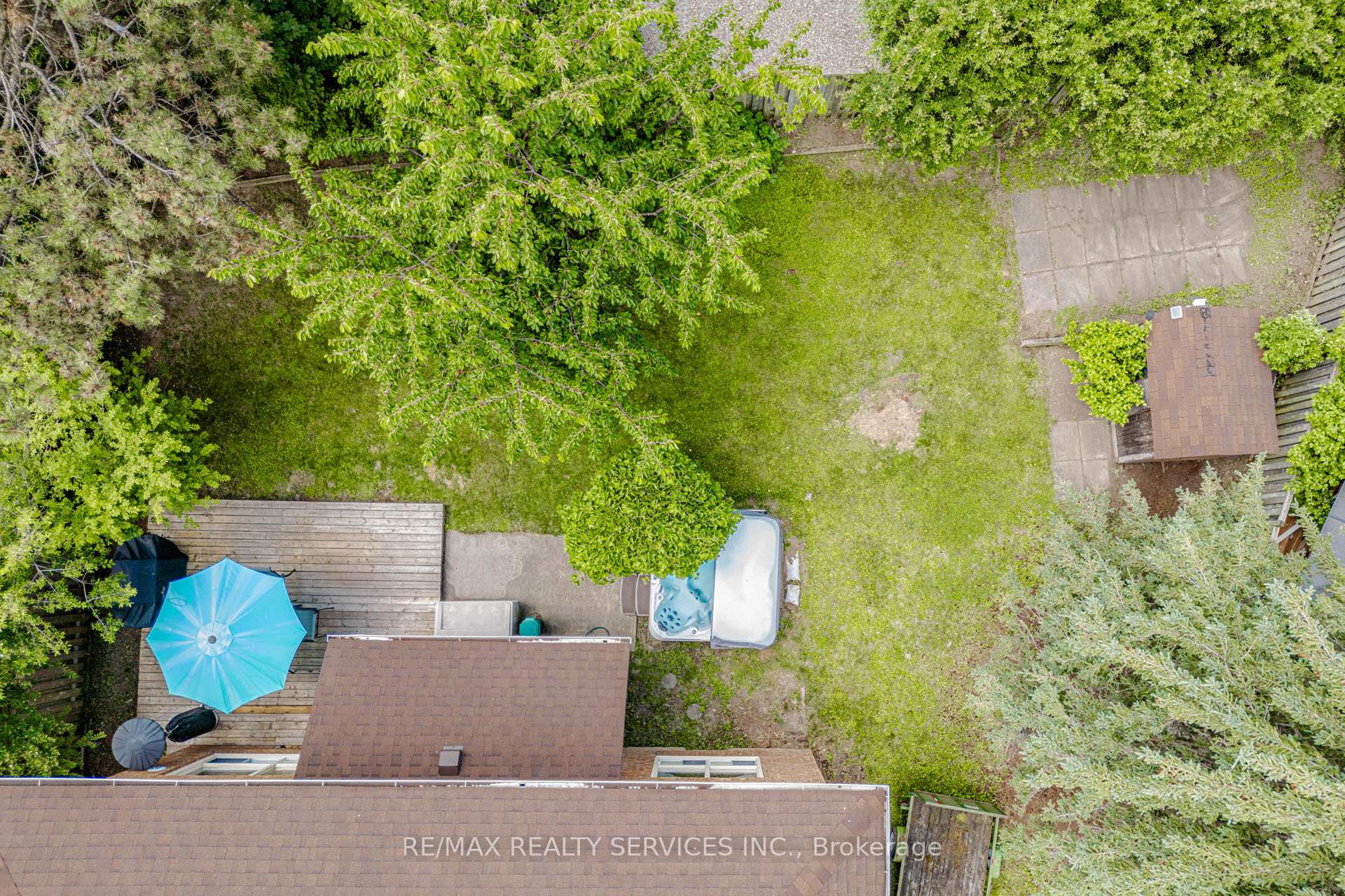 Photo 41 of 50 Barr Crescent, Brampton, Heart Lake East — HOMEH