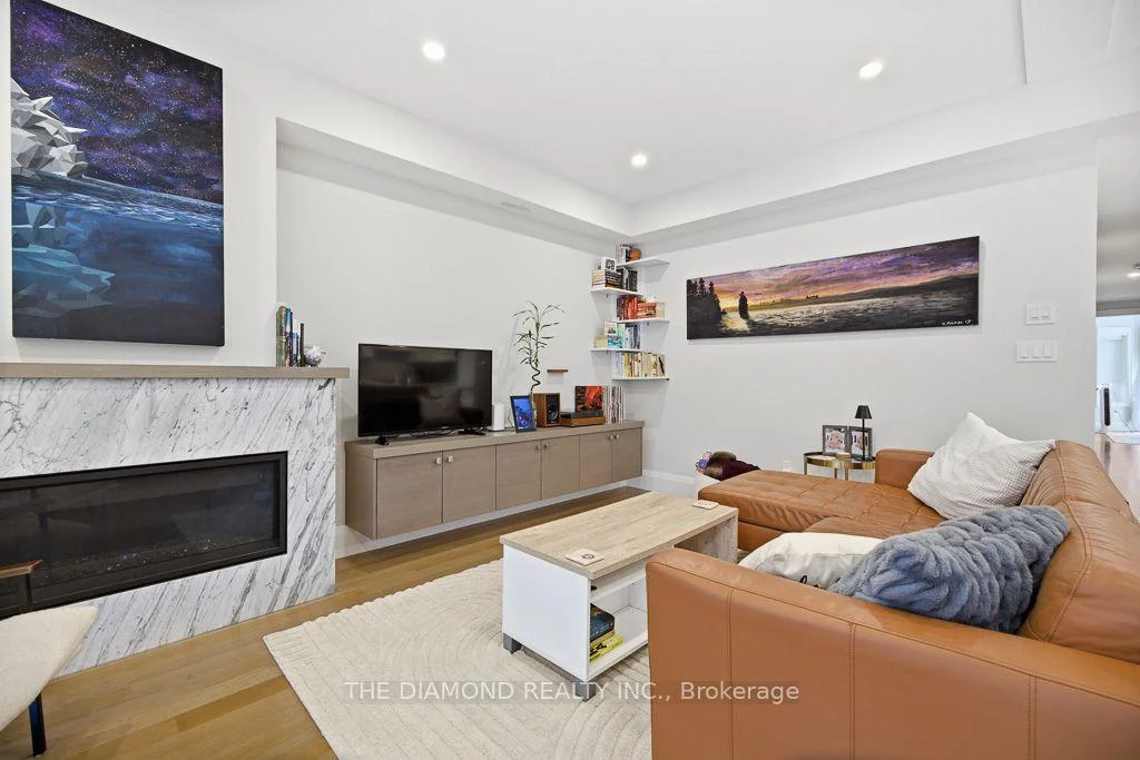 Photo 40 of 188-190 Westminster Avenue, Toronto, High Park-Swansea — HOMEH