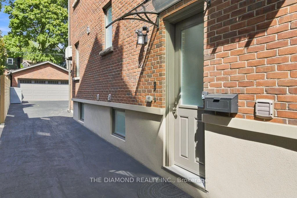Photo 53 of 188-190 Westminster Avenue, Toronto, High Park-Swansea — HOMEH