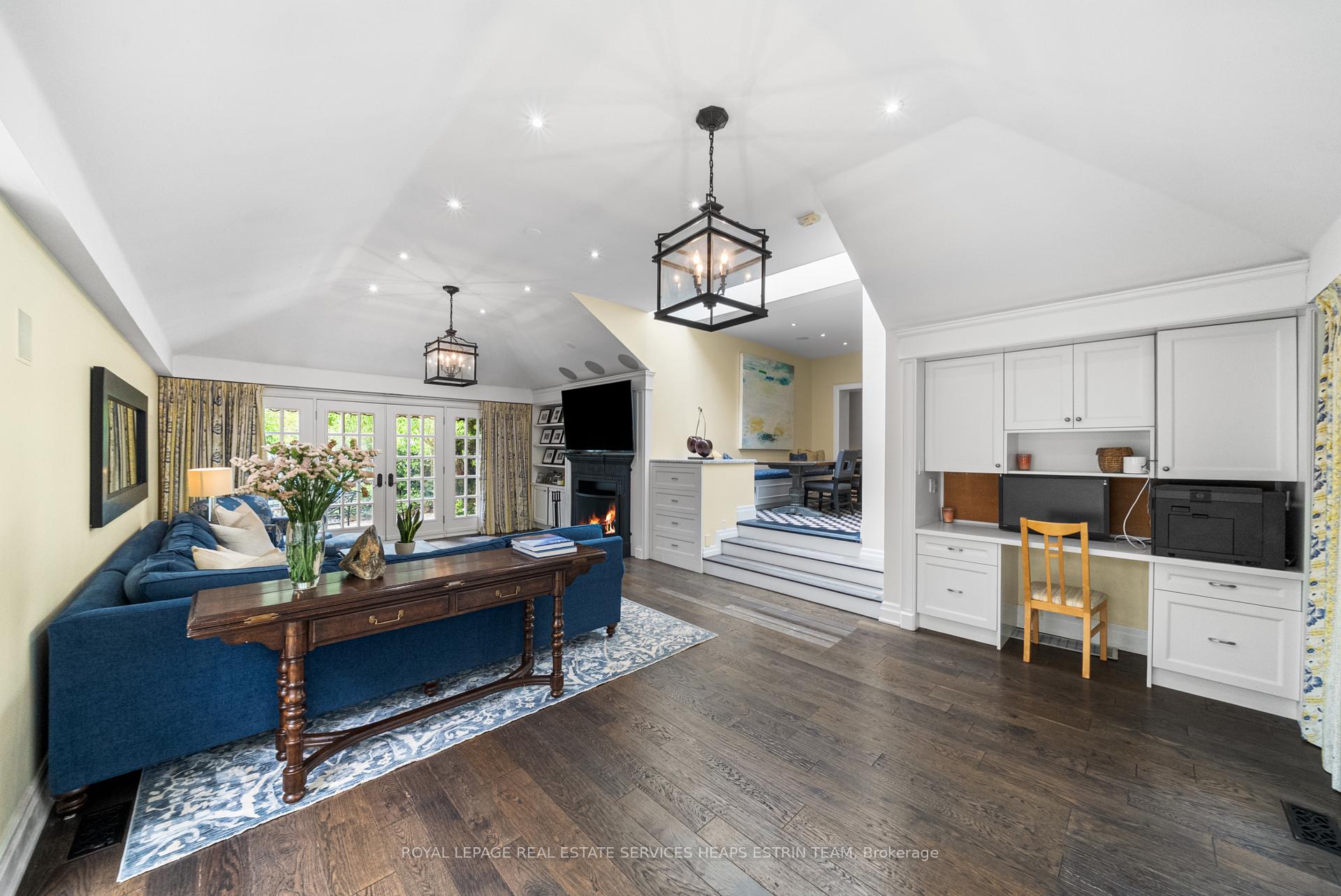 Photo 38 of 25 Strathgowan Crescent, Toronto, Lawrence Park South — HOMEH