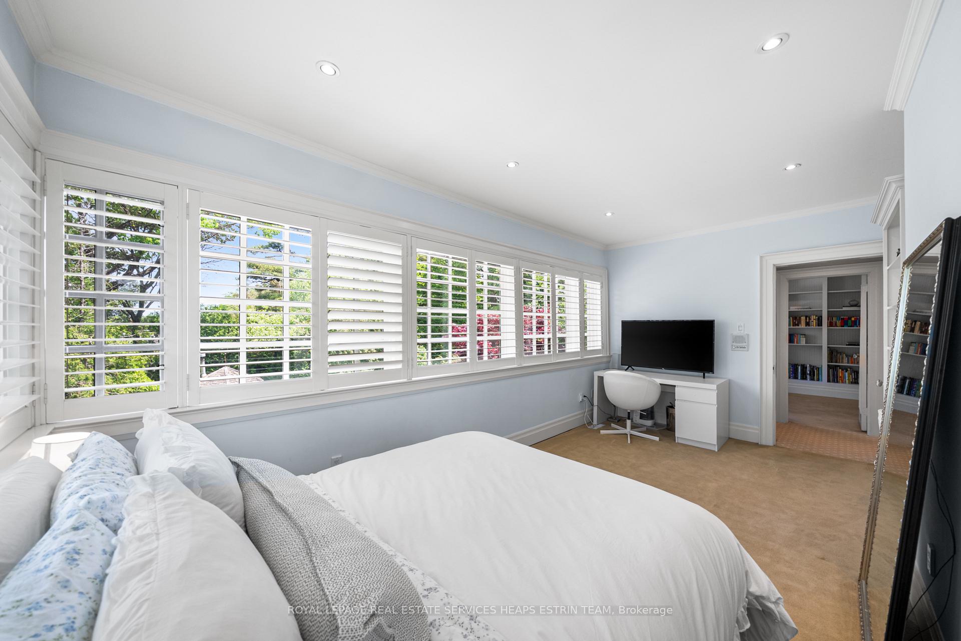 Photo 47 of 25 Strathgowan Crescent, Toronto, Lawrence Park South — HOMEH
