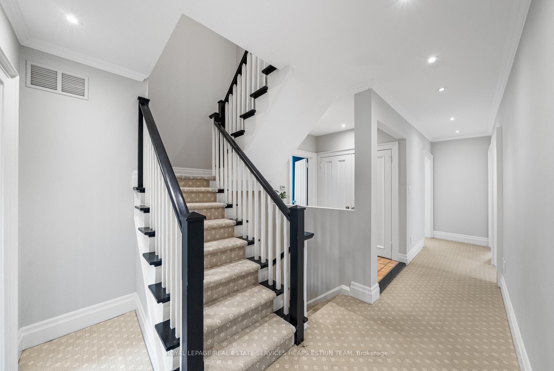 Photo 50 of 25 Strathgowan Crescent, Toronto, Lawrence Park South — HOMEH