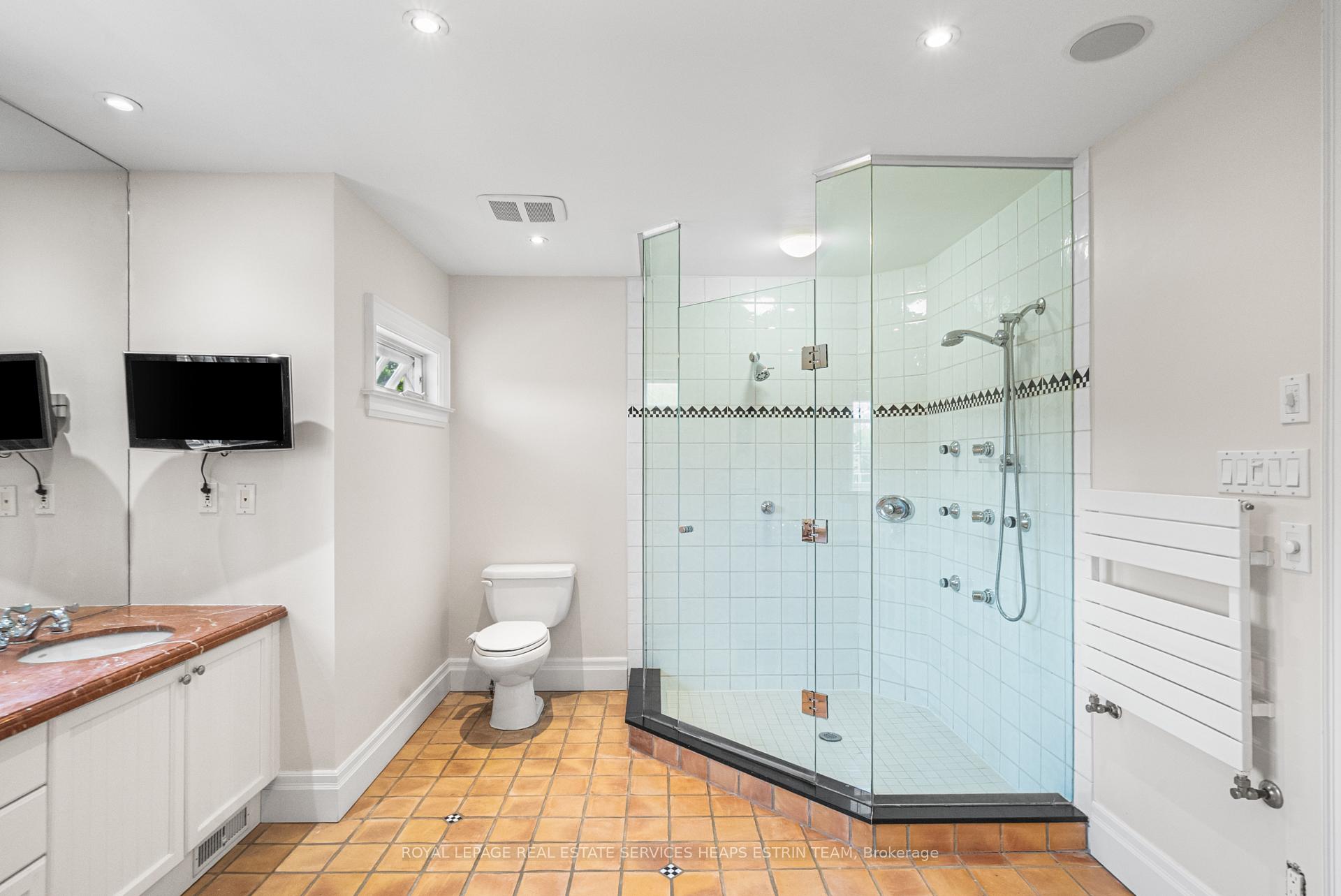 Photo 55 of 25 Strathgowan Crescent, Toronto, Lawrence Park South — HOMEH