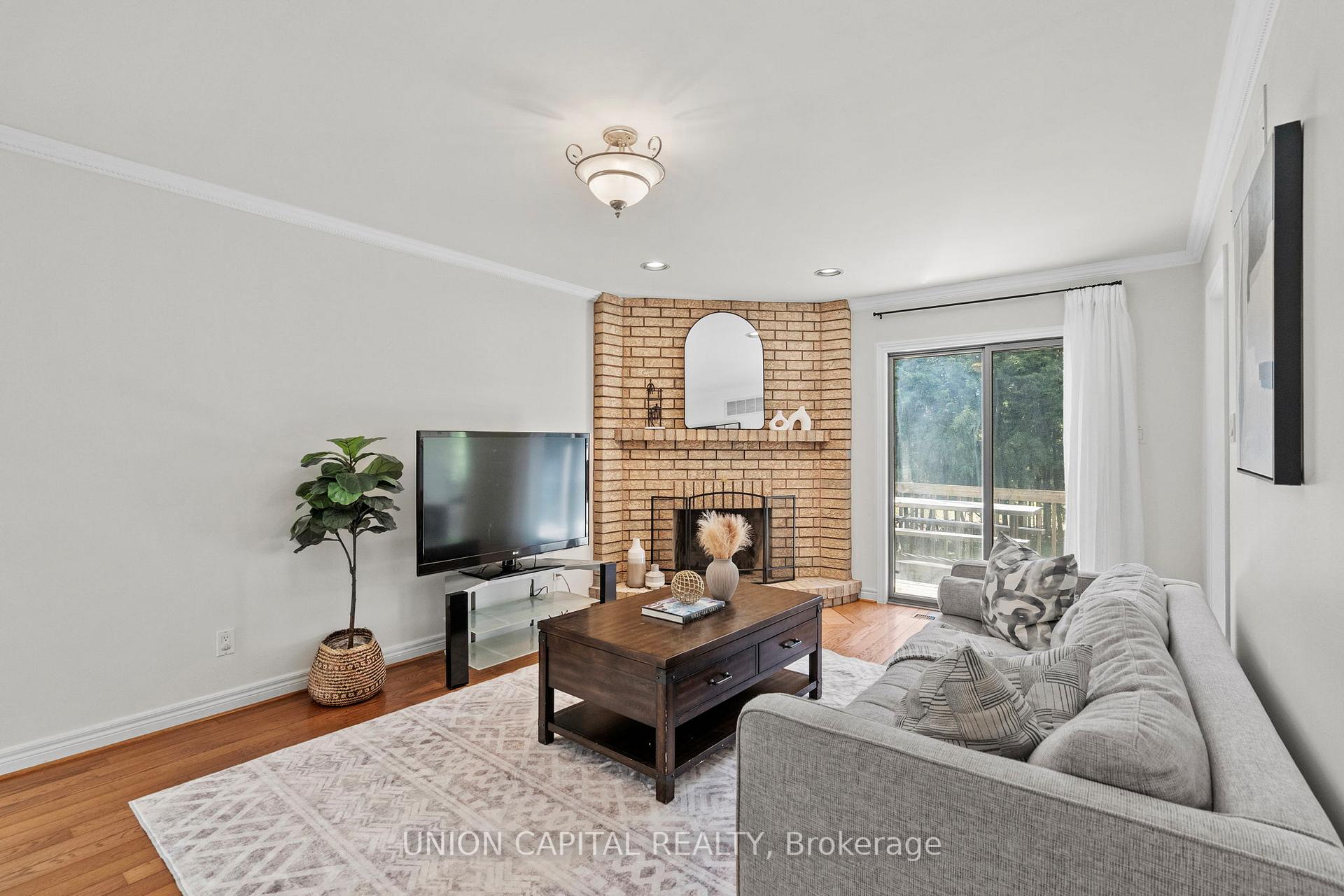 Photo 8 of 99 Abitibi Avenue, North York, Newtonbrook East — HOMEH