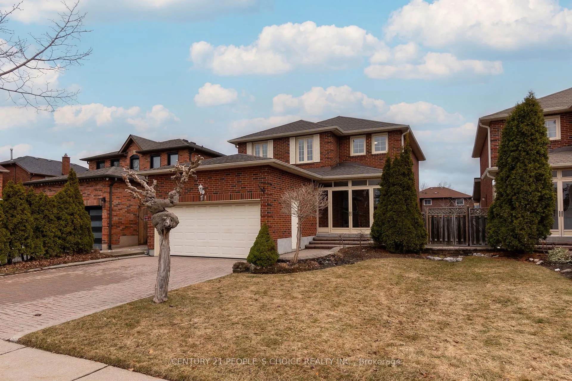Photo 1 of 71 links Road, Vaughan, Maple — HOMEH