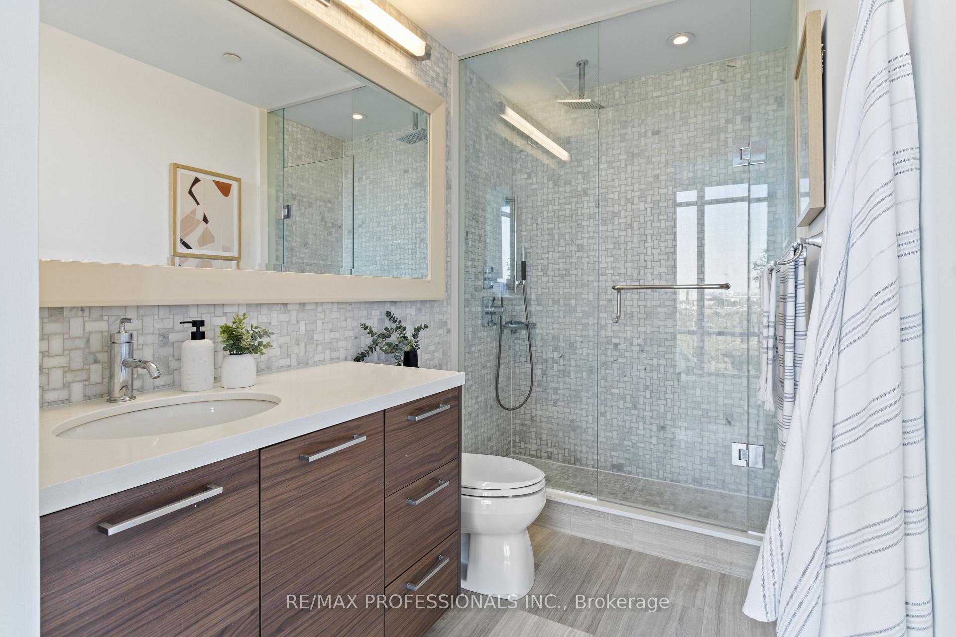 Photo 19 of Unit 1605, 88 Park Lawn Road, Etobicoke, Mimico — HOMEH
