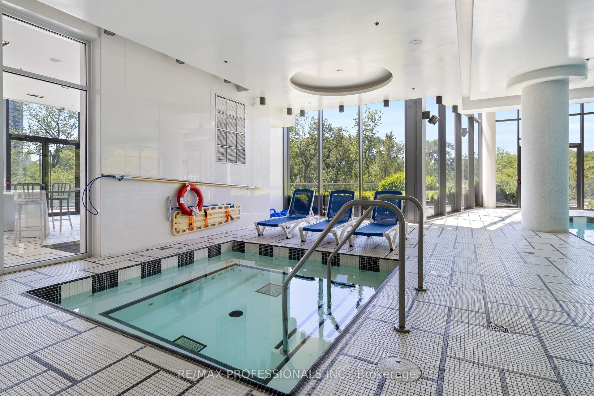 Photo 32 of Unit 1605, 88 Park Lawn Road, Etobicoke, Mimico — HOMEH
