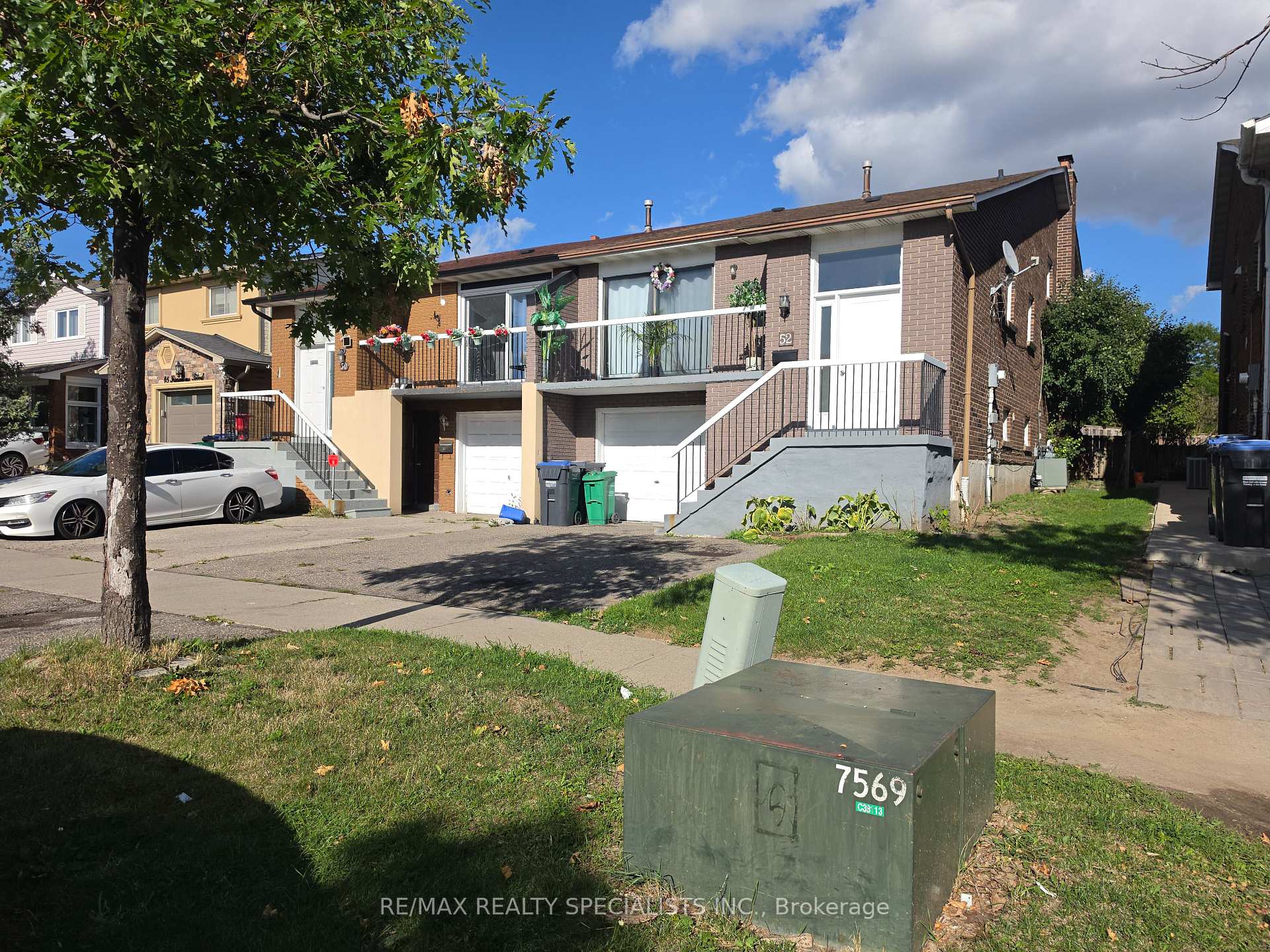 Photo 1 of 52 Simmons Boulevard, Brampton, Madoc — HOMEH