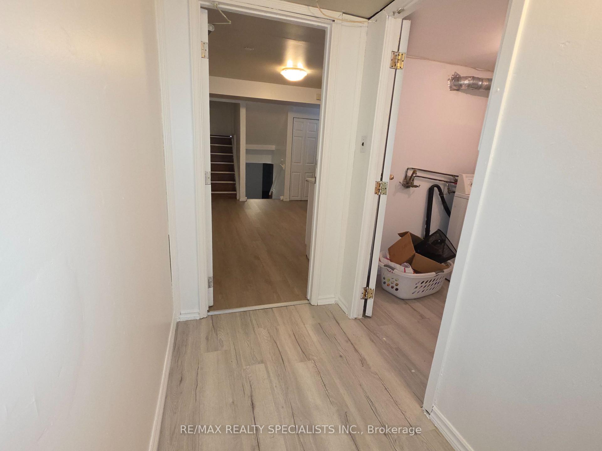 Photo 7 of 52 Simmons Boulevard, Brampton, Madoc — HOMEH