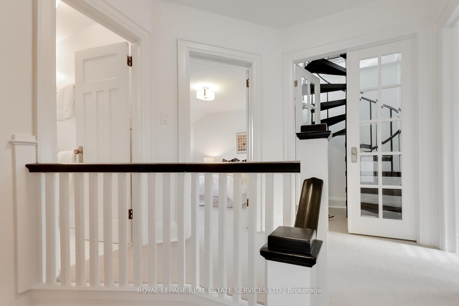 Photo 20 of 738 Huron Street, Toronto, Casa Loma — HOMEH
