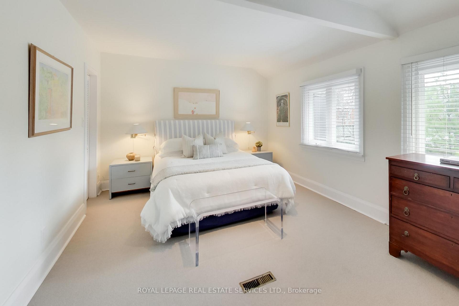 Photo 22 of 738 Huron Street, Toronto, Casa Loma — HOMEH