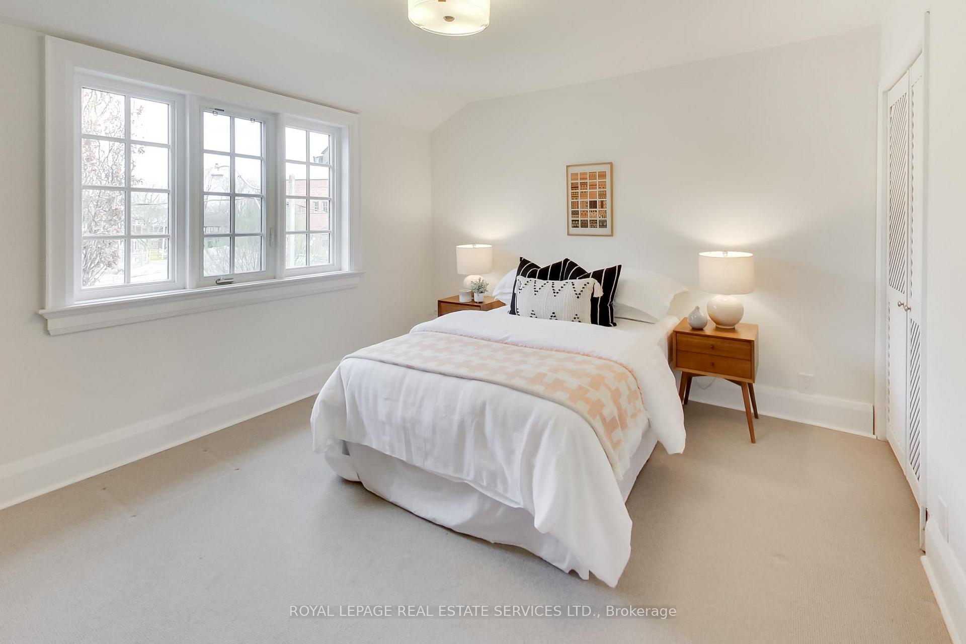 Photo 25 of 738 Huron Street, Toronto, Casa Loma — HOMEH