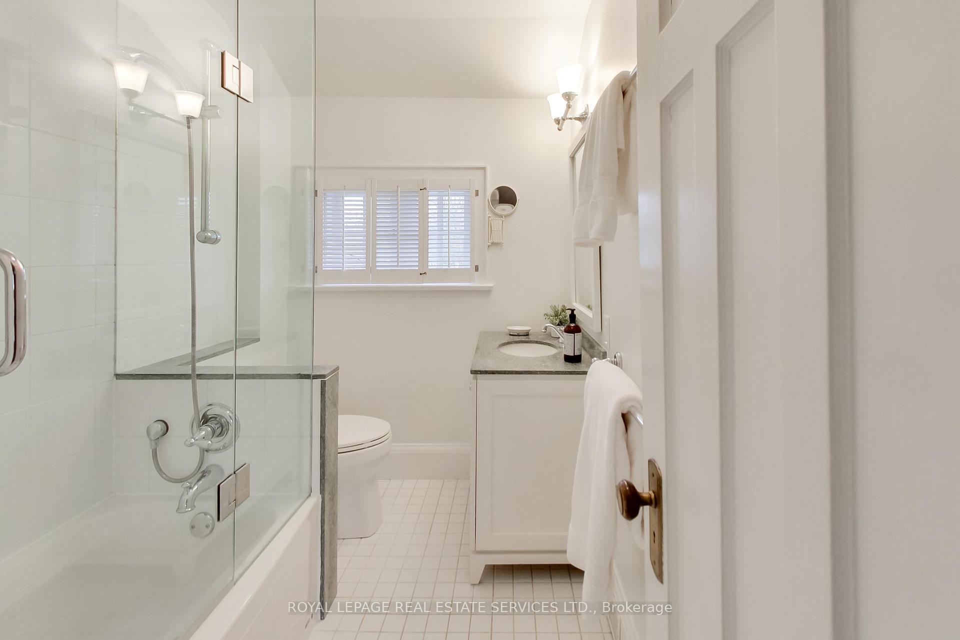 Photo 28 of 738 Huron Street, Toronto, Casa Loma — HOMEH