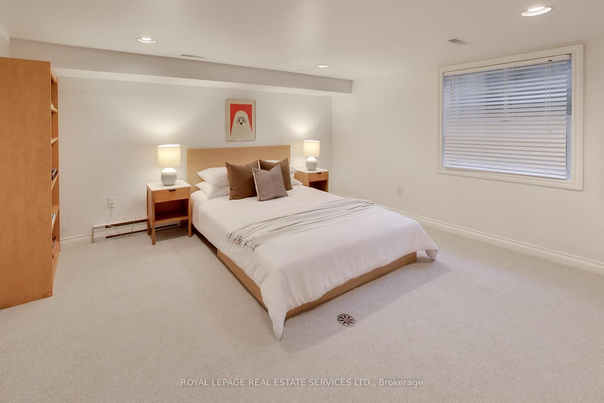 Photo 32 of 738 Huron Street, Toronto, Casa Loma — HOMEH