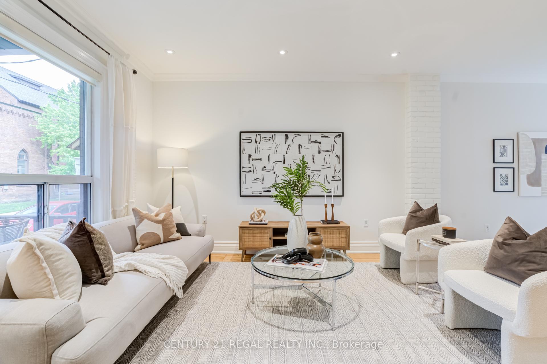 Photo 7 of 213 Boulton Avenue, Toronto, South Riverdale — HOMEH