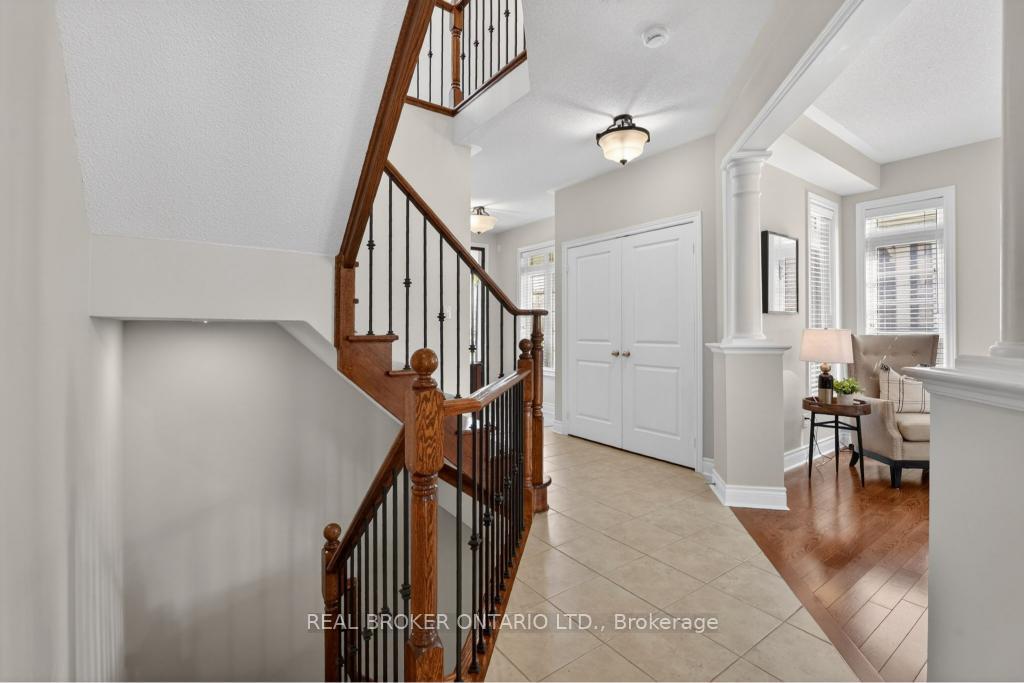 Photo 19 of 12 Lookout Court, Halton Hills, Georgetown — HOMEH
