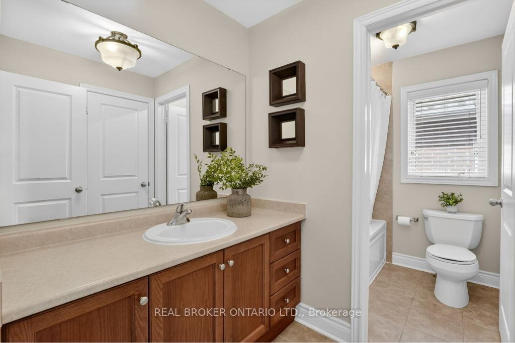 Photo 31 of 12 Lookout Court, Halton Hills, Georgetown — HOMEH