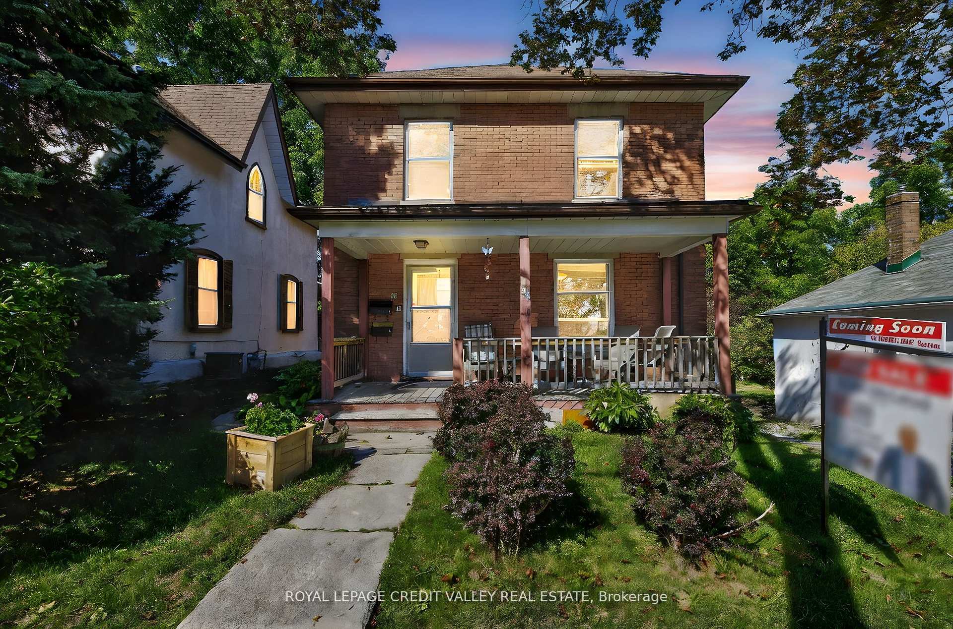 Photo 5 of 34 Joseph Street, Brampton, Downtown Brampton — HOMEH