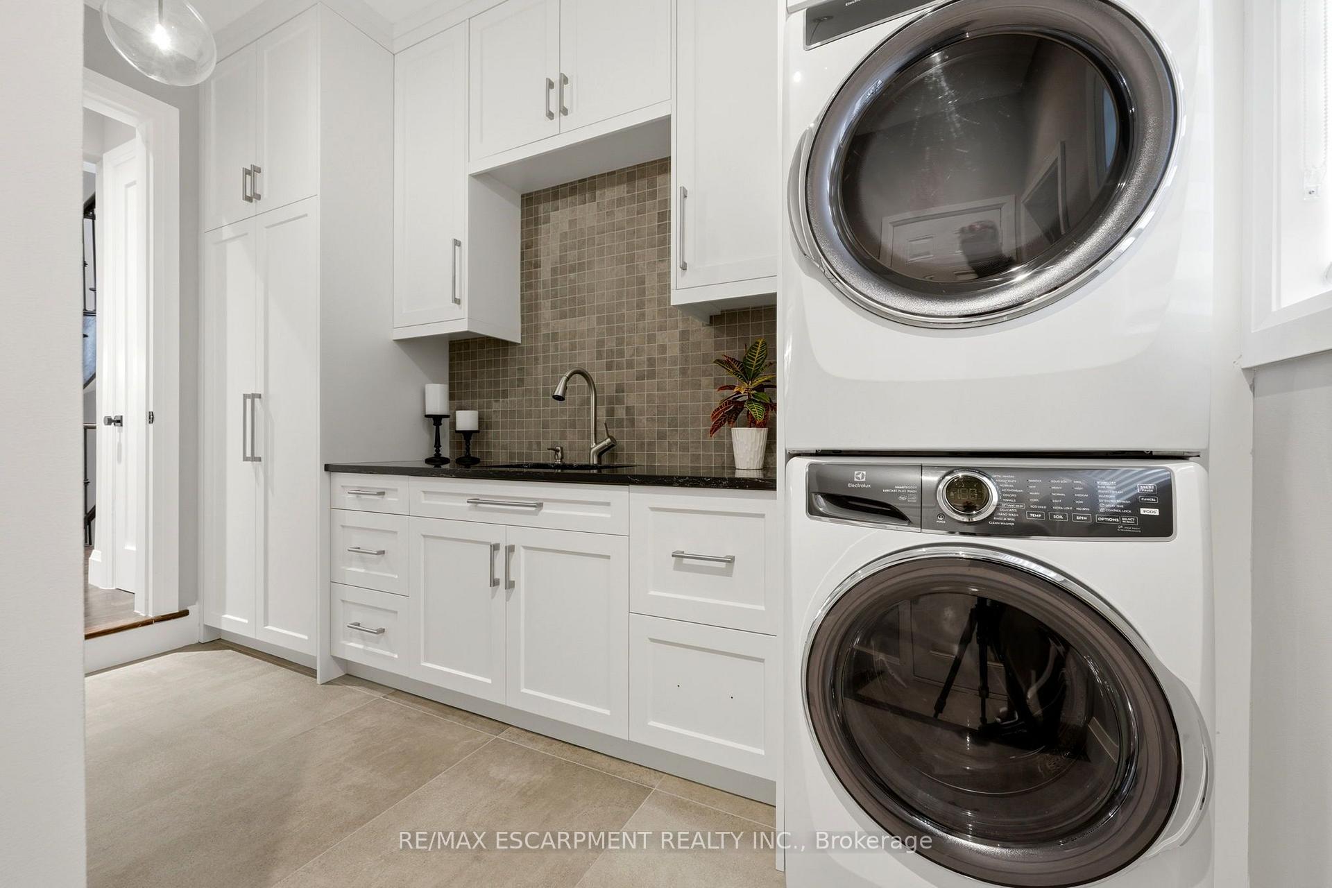 Photo 62 of 2234 Lyndhurst Drive, Oakville, Joshua Creek — HOMEH
